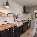 Stunning In With Sauna Feriehus Opatija