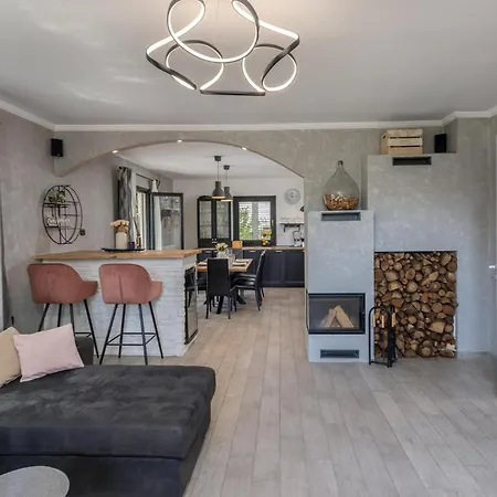 Beautiful In With Sauna *